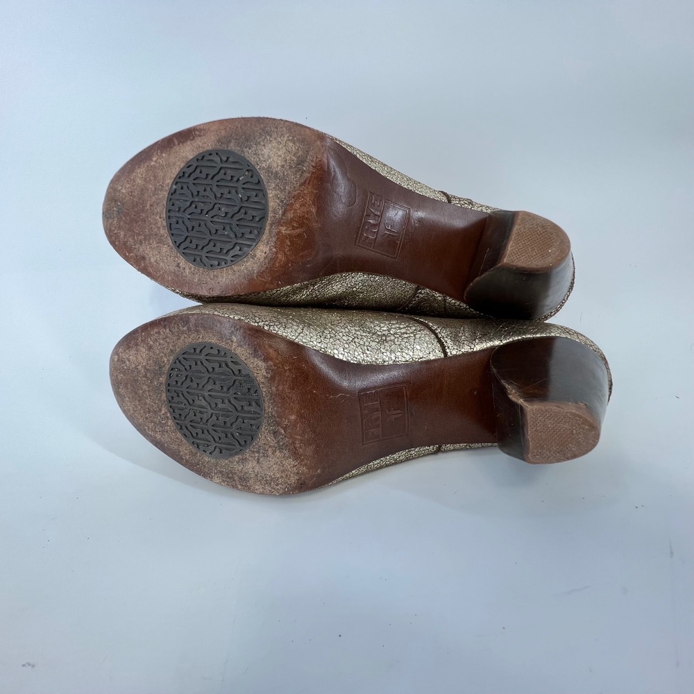 Frye Lisa Oxford Metallic Gold Crackle Leather Lace Up Heels 73046 Size 9M - Picture 9 of 9